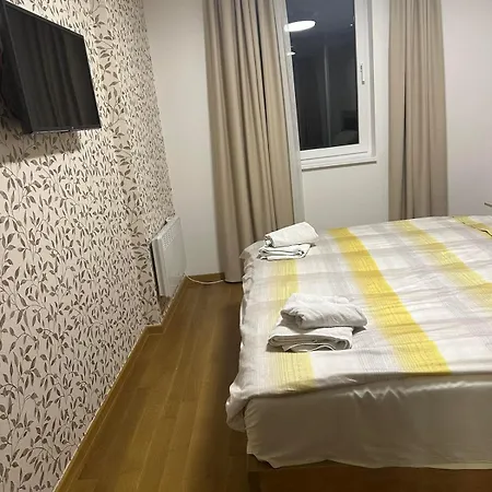 Apartman Elnos I
